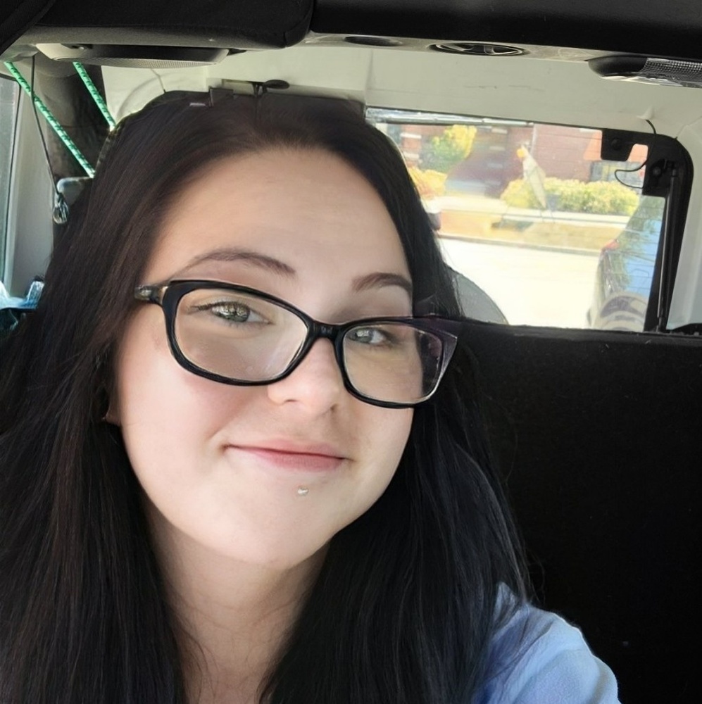 Meet your Posher, Lexi